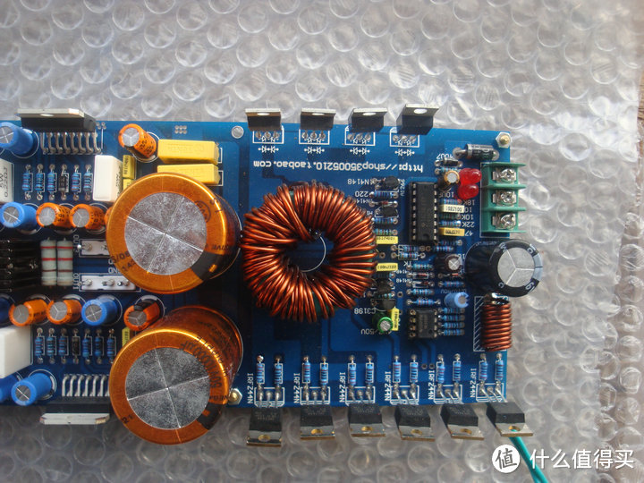 隔壁老王嫌汽车功放太垃圾一怒之下做了台功放:分分钟钟秒掉欧迪臣喜力士